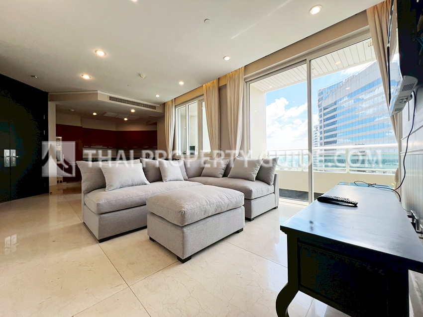 Condominium in Sathorn : The Infinity 