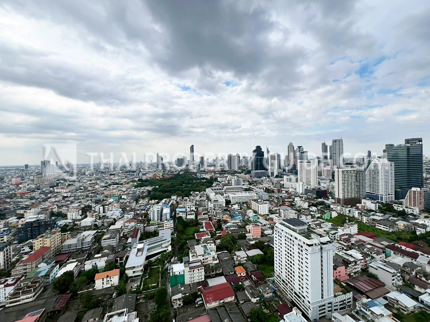 Condominium in Sathorn 