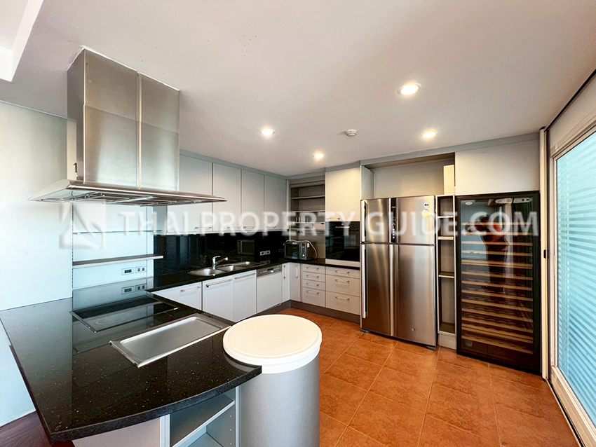 Condominium in Sathorn 