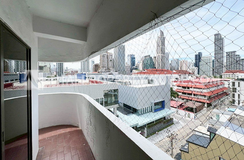 Condominium in Sukhumvit 