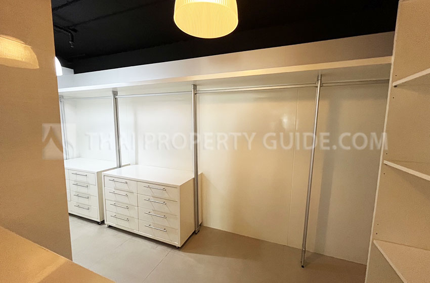 Condominium in Sukhumvit 