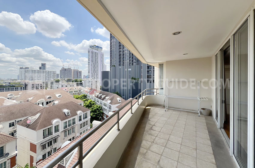 Condominium in Sukhumvit : Hampton Thonglor 10 