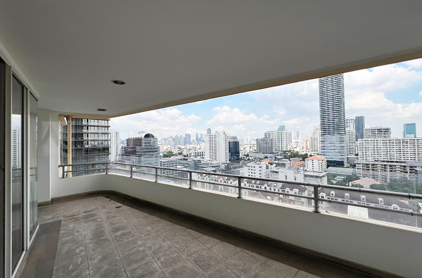 Condominium in Sukhumvit : Hampton Thonglor 10 