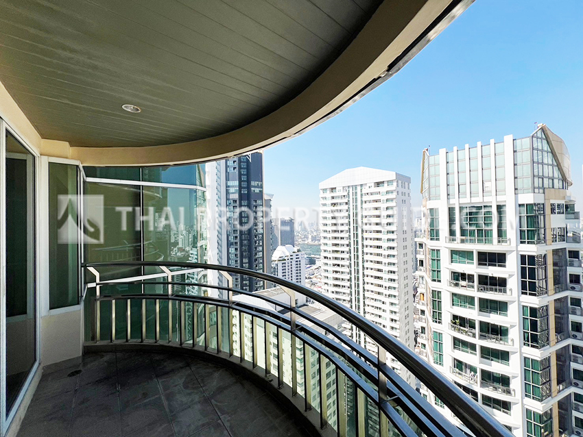 Condominium in Sukhumvit 