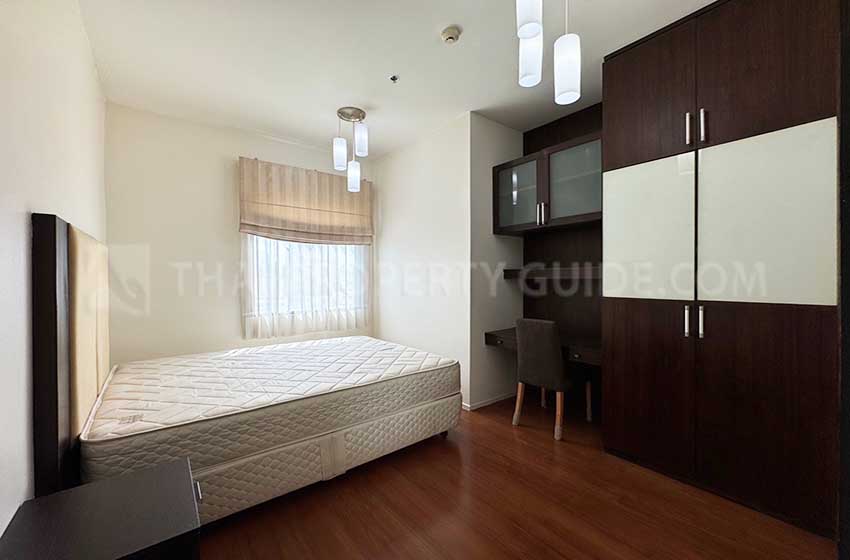 Condominium in Sukhumvit : The Madison Condominium 