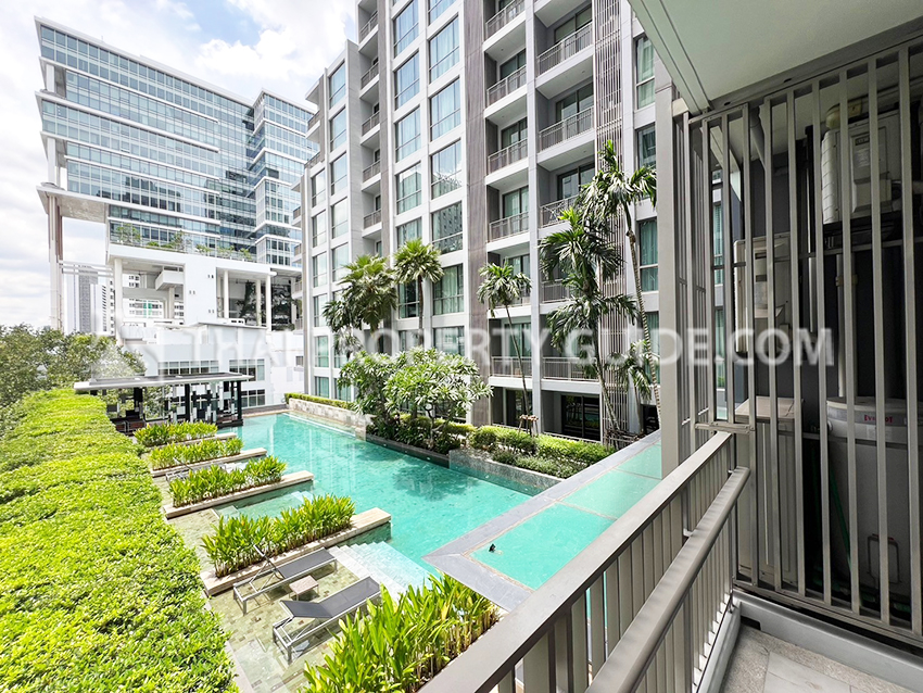 Condominium in Sukhumvit : Quattro By Sansiri 