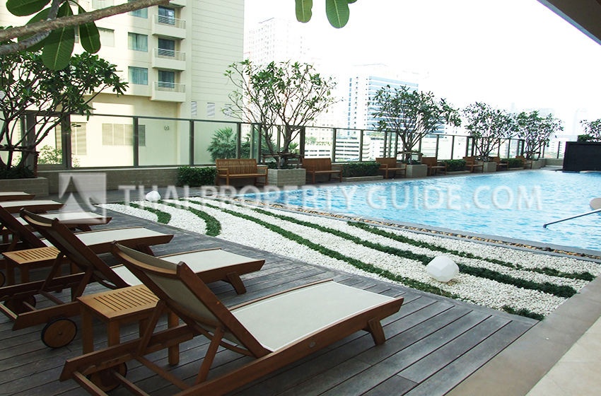 Condominium in Sukhumvit : Bright Sukhumvit 24 