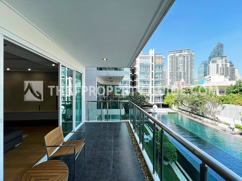 Condominium in Sukhumvit : Belgravia Residences 