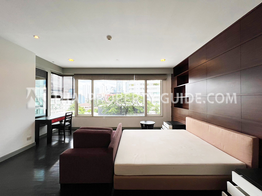 Condominium in Sukhumvit : Hampton Thonglor 10 