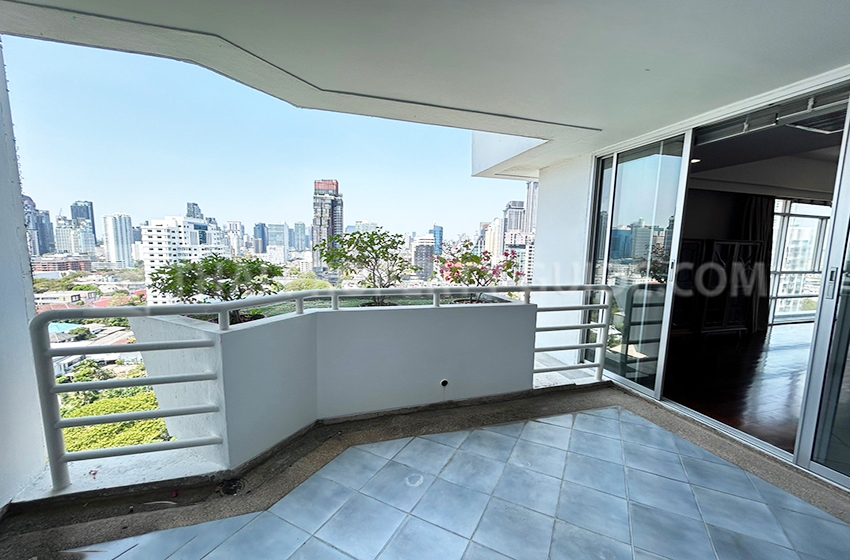 Condominium in Sukhumvit 