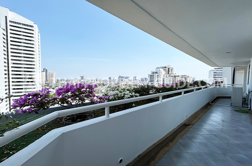 Condominium in Sukhumvit 