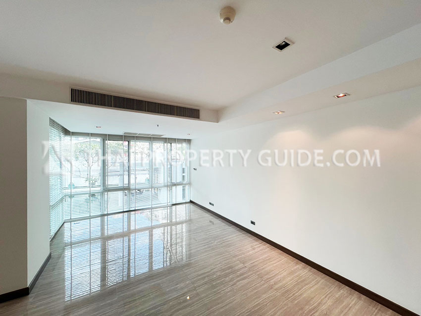 Condominium in Sukhumvit : Belgravia Residences 