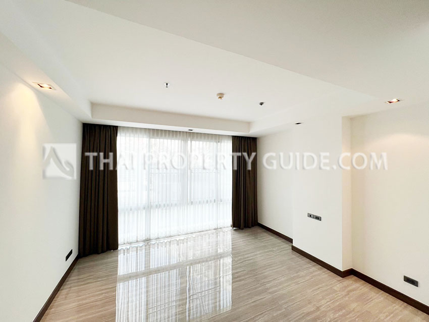 Condominium in Sukhumvit : Belgravia Residences 