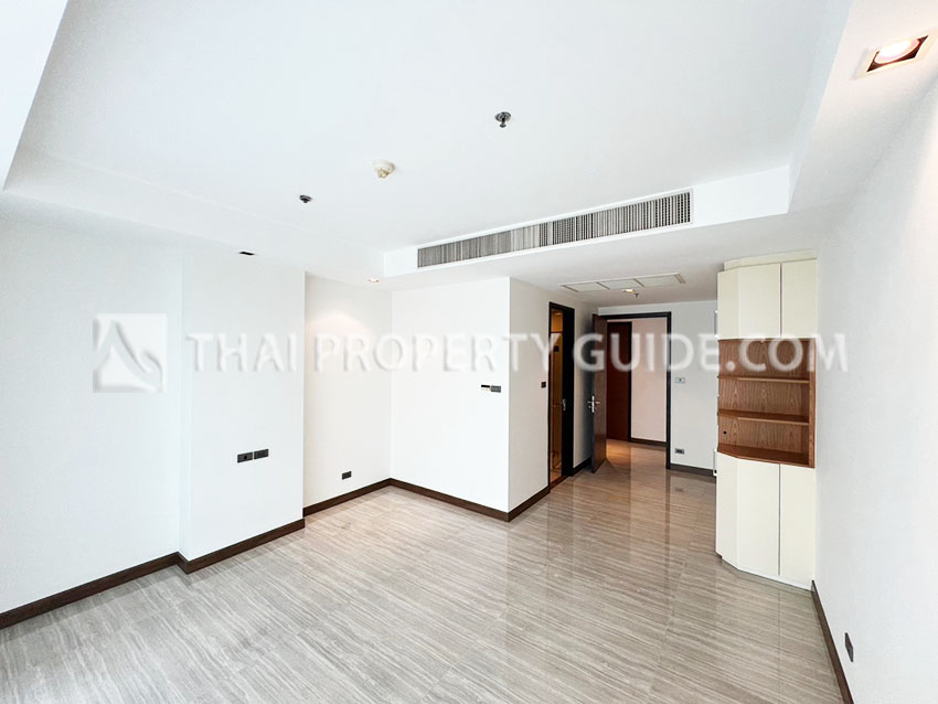 Condominium in Sukhumvit : Belgravia Residences 