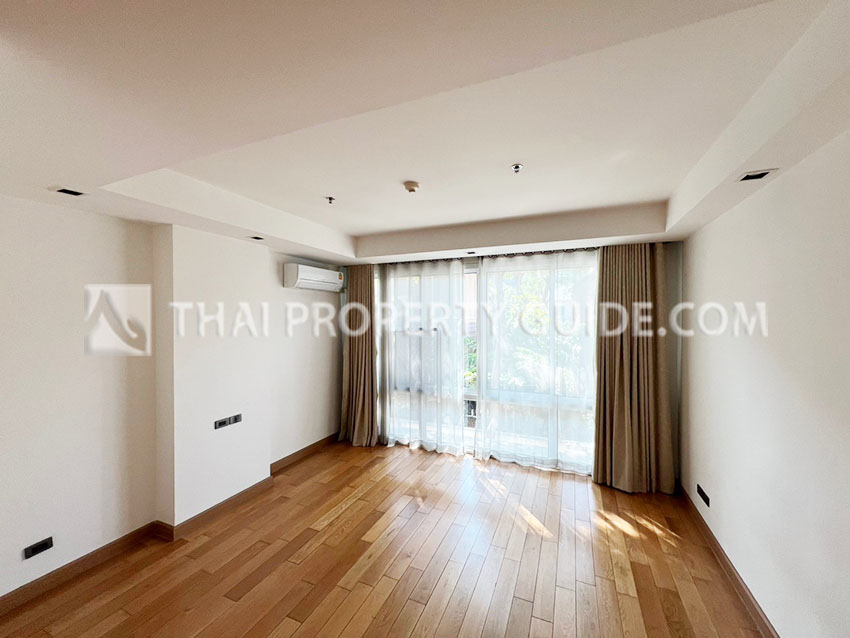 Condominium in Sukhumvit : Belgravia Residences 