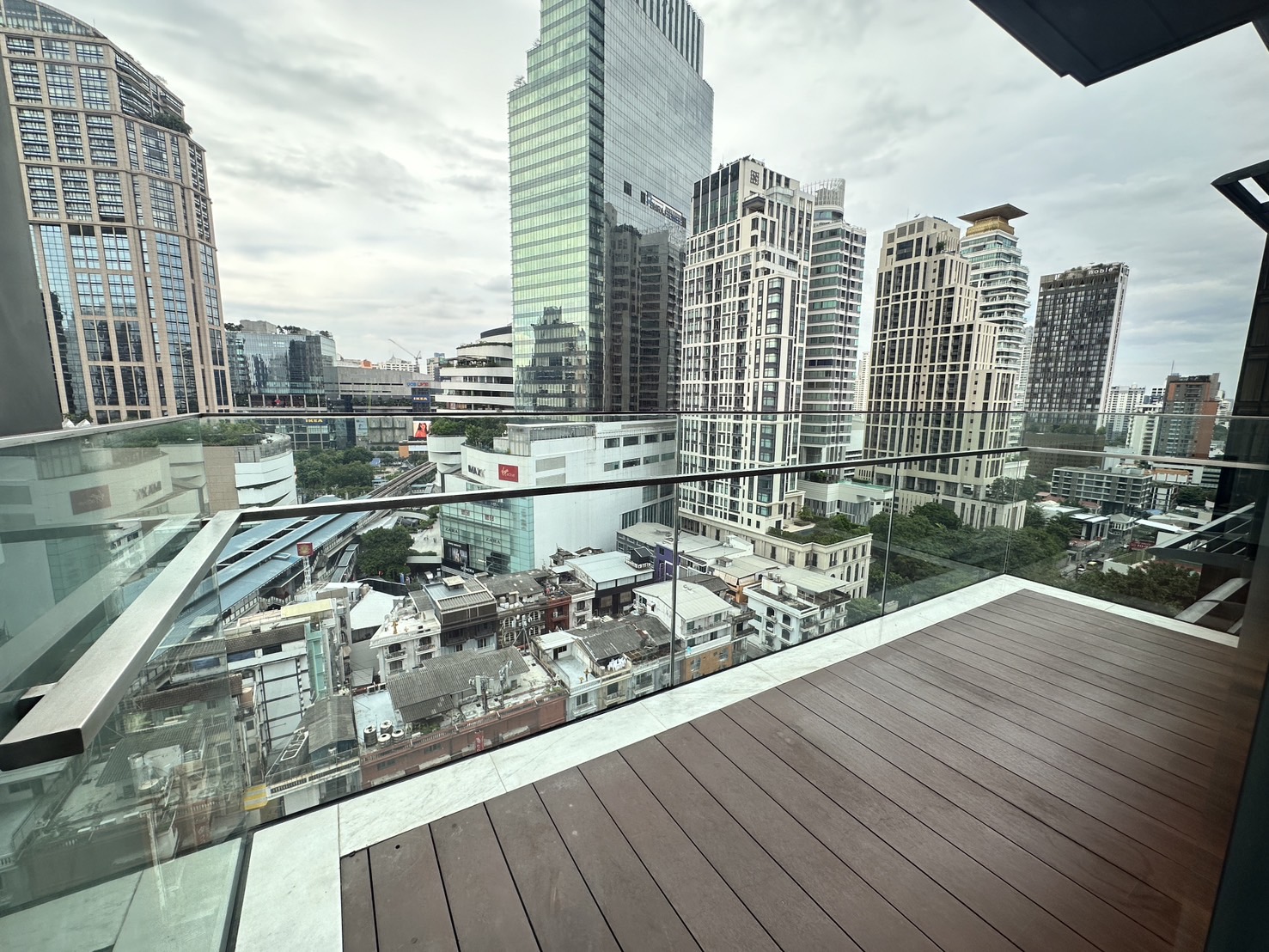 Condominium in Sukhumvit : MARQUE Sukhumvit 