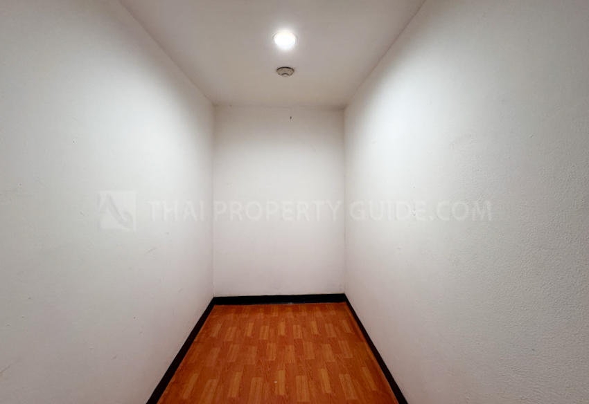 Condominium in Sukhumvit 