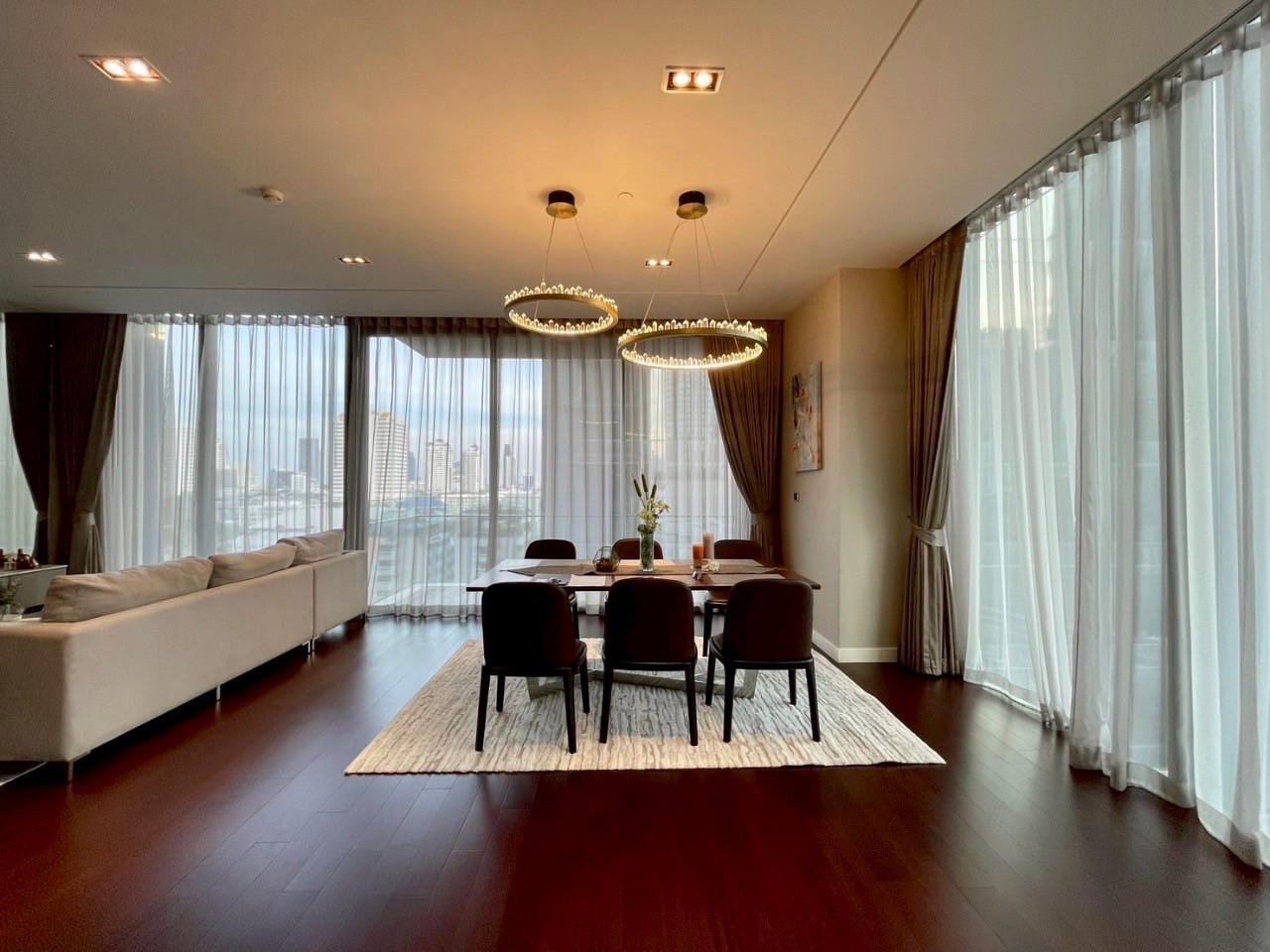 Condominium in Sukhumvit : MARQUE Sukhumvit 