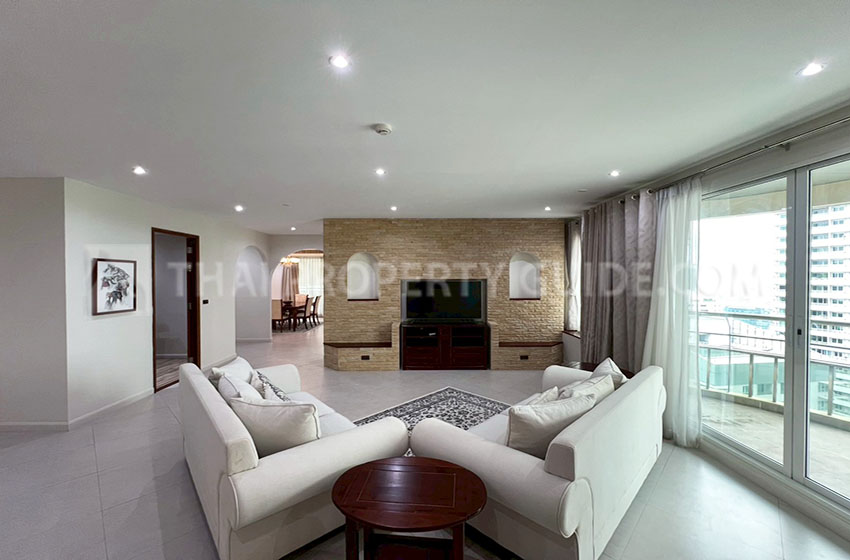 Condominium in Sukhumvit 