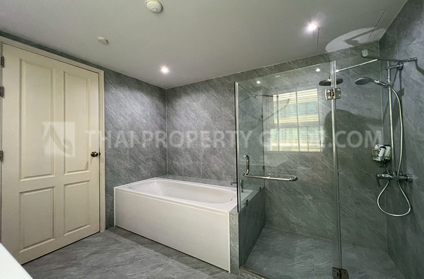 Condominium in Sukhumvit 