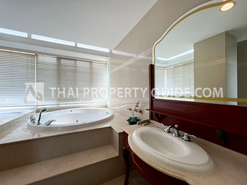 Condominium in Sukhumvit 