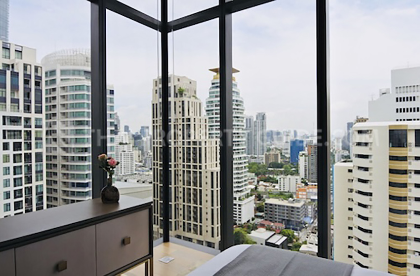 Condominium in Sukhumvit : Vittorio Condominium at Sukhumvit 39 