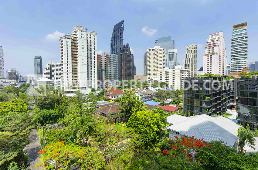 Condominium in Sukhumvit 