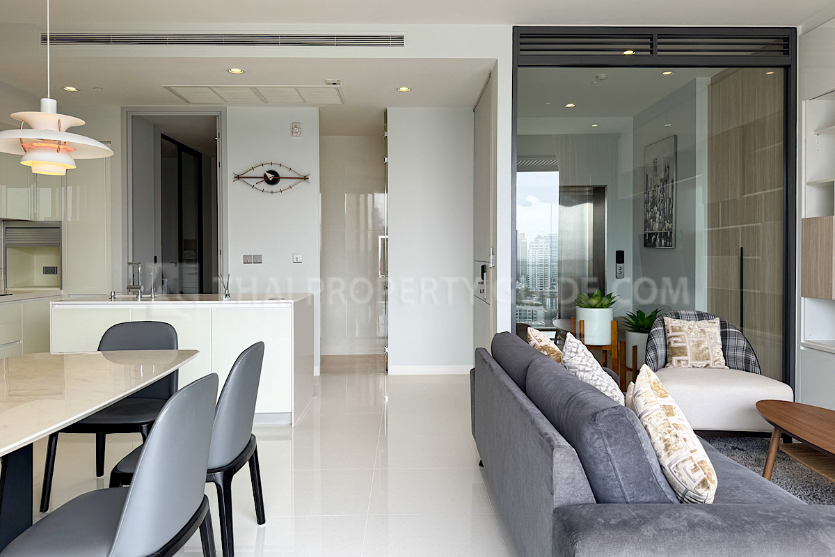 Condominium in Sukhumvit : Vittorio Condominium at Sukhumvit 39 