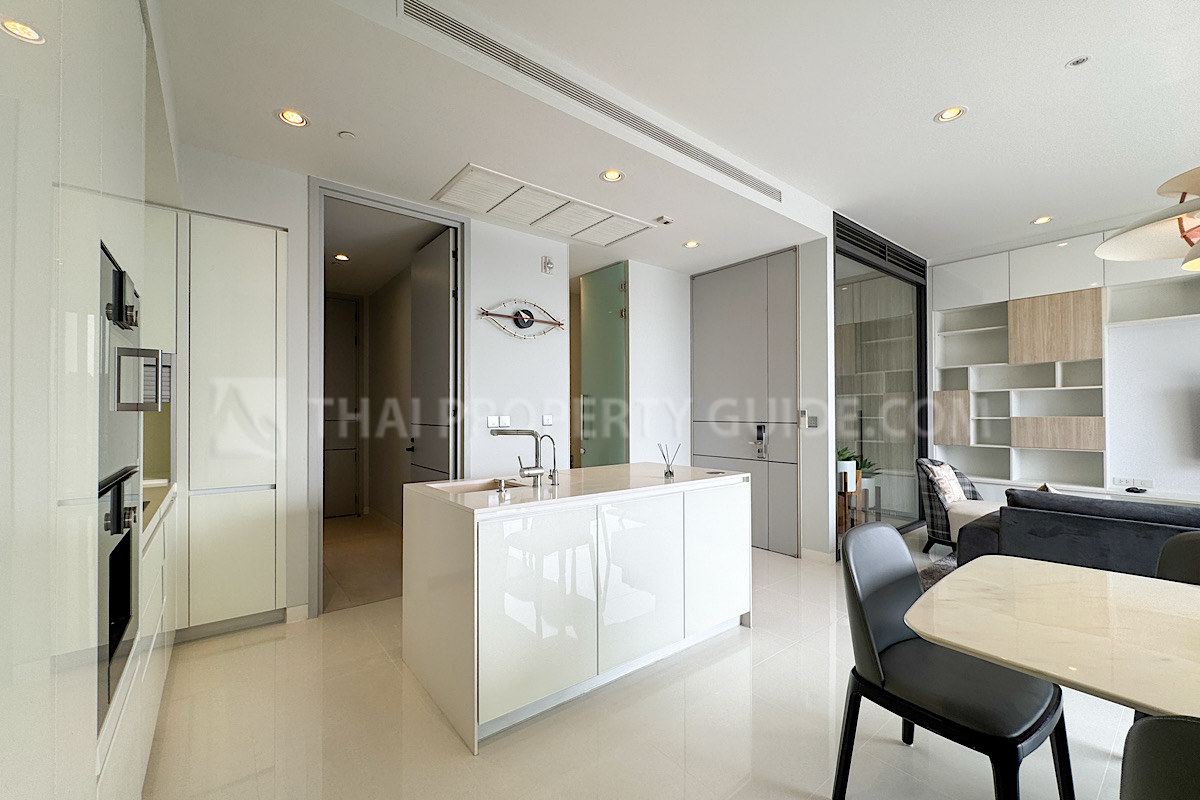Condominium in Sukhumvit : Vittorio Condominium at Sukhumvit 39 