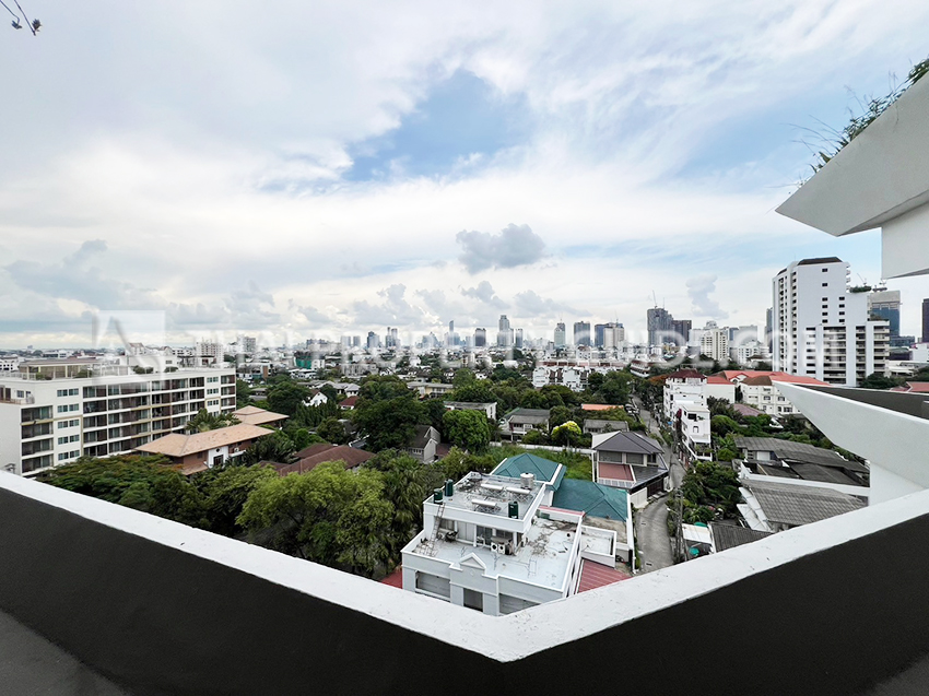 Condominium in Sukhumvit 