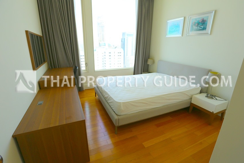 Condominium in Sukhumvit : Royce Private Residences 