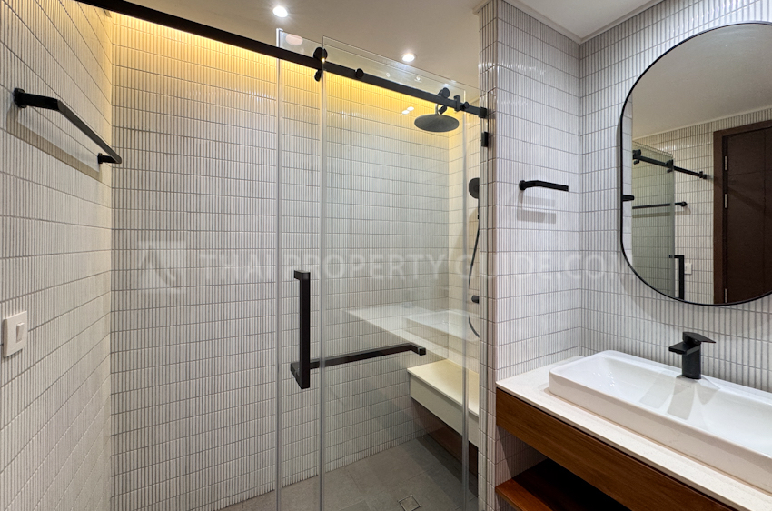Condominium in Sukhumvit : Quattro By Sansiri 