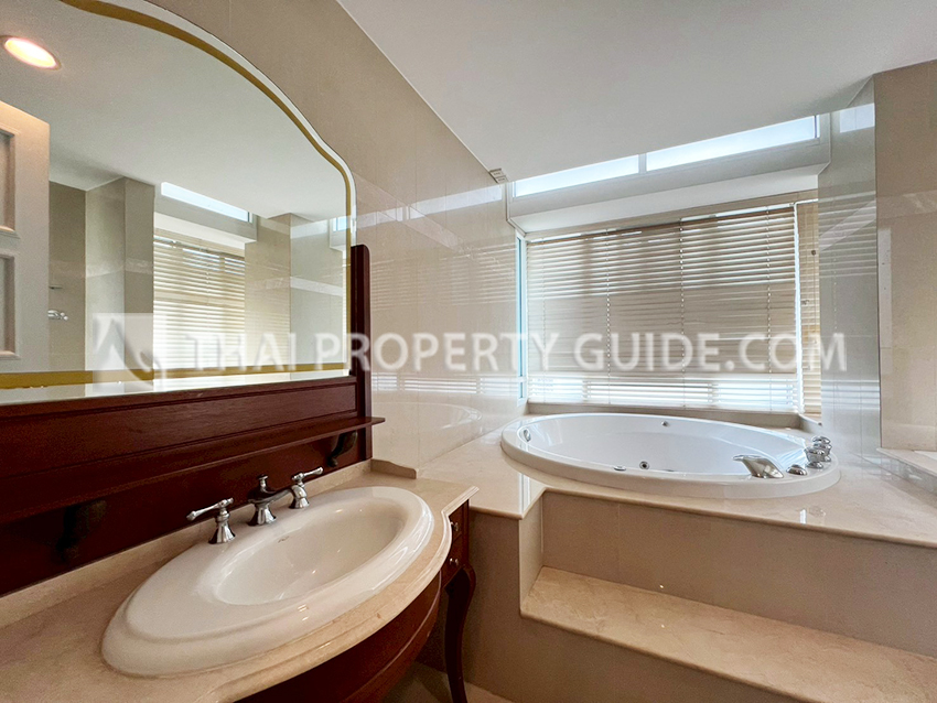 Condominium in Sukhumvit 