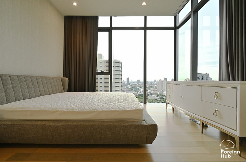 Condominium in Sukhumvit : Vittorio Condominium at Sukhumvit 39 