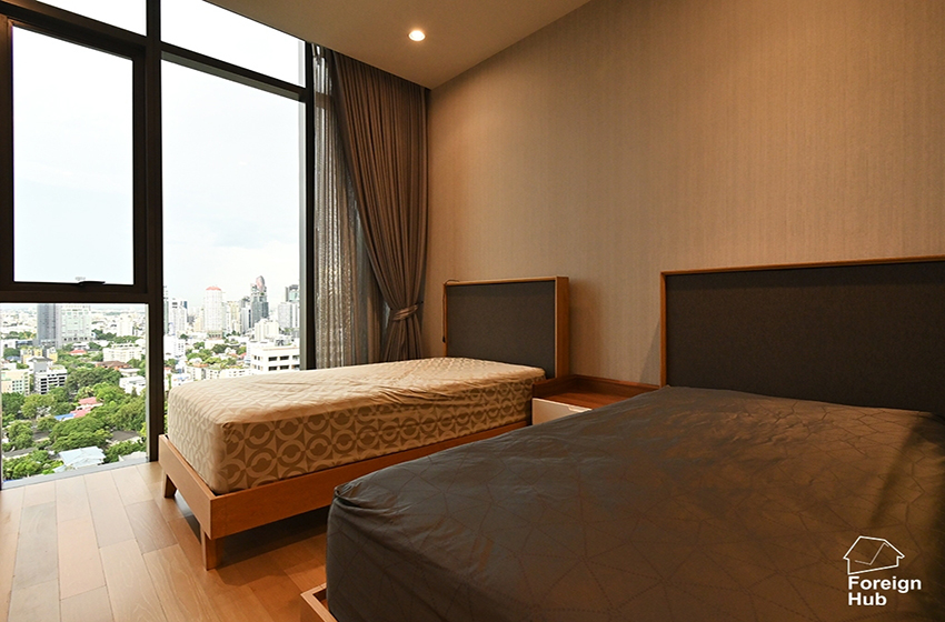 Condominium in Sukhumvit : Vittorio Condominium at Sukhumvit 39 