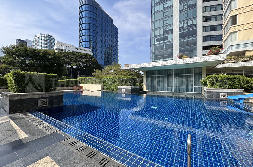 Condominium in Sukhumvit : Hampton Thonglor 10 