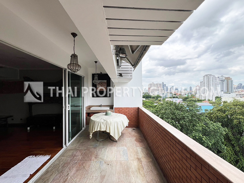 Condominium in Sukhumvit 