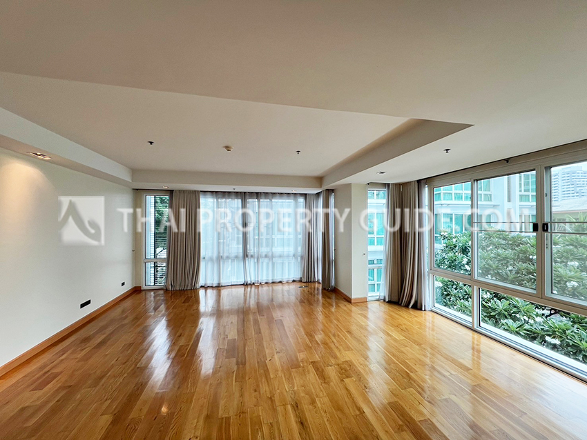 Condominium in Sukhumvit : Belgravia Residences 