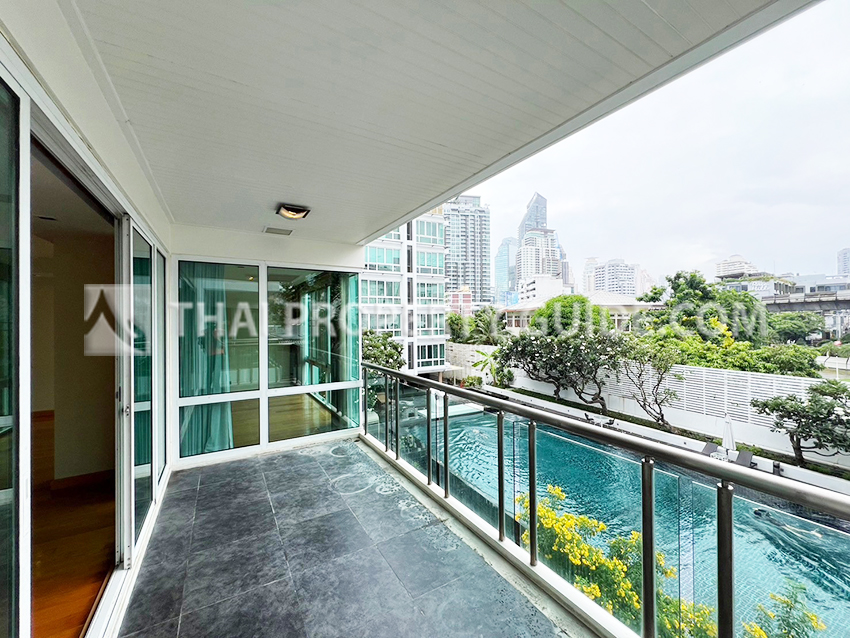 Condominium in Sukhumvit : Belgravia Residences 