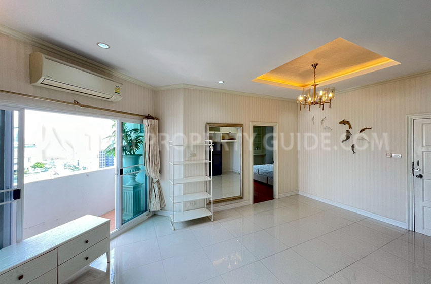 Condominium in Sukhumvit 