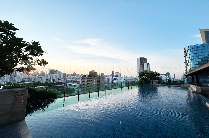 Condominium in Sukhumvit : The Eight Thonglor Residence 