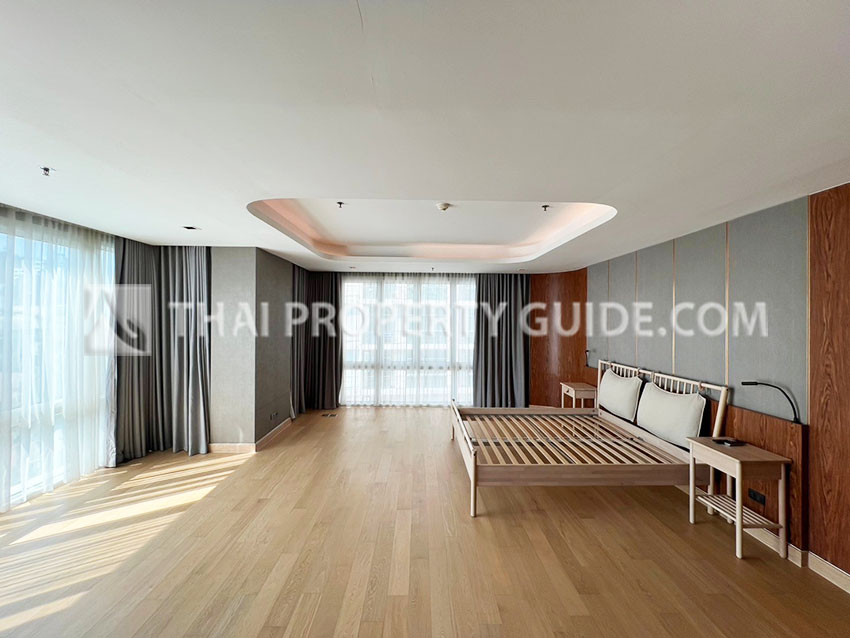 Condominium in Sukhumvit : Belgravia Residences 