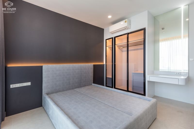 Condominium in Sukhumvit : FullerTon Condominium 