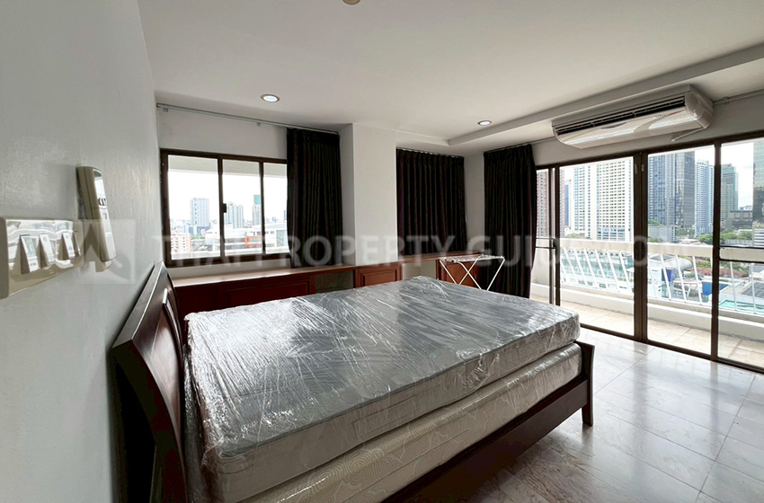 Condominium in Sukhumvit 