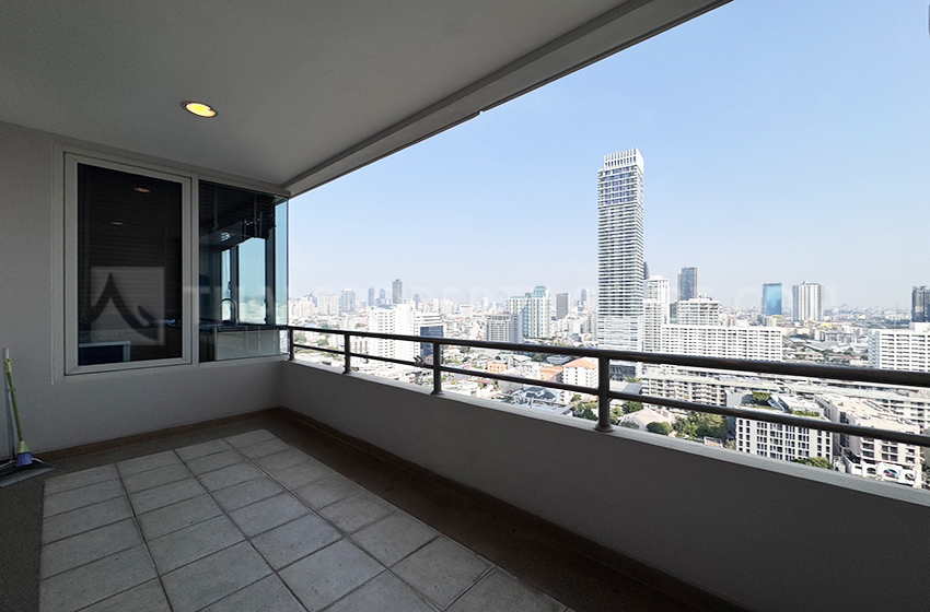 Condominium in Sukhumvit : Hampton Thonglor 10 