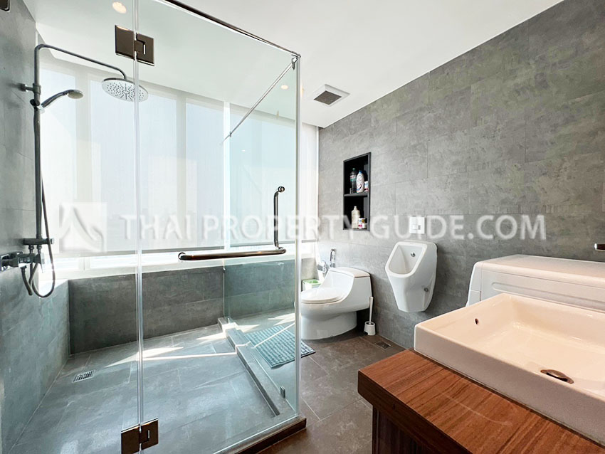 Condominium in Sukhumvit : The Eight Thonglor Residence 