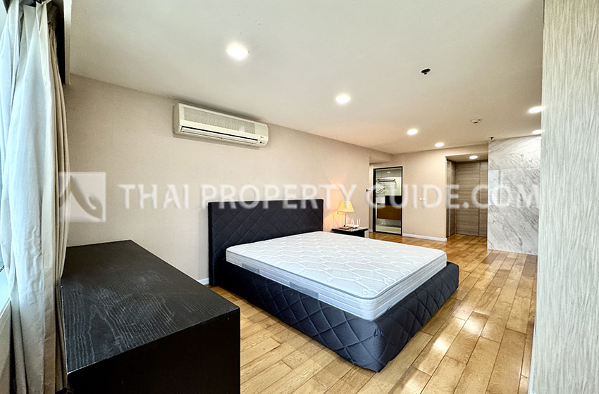 Condominium in Sukhumvit : The Eight Thonglor Residence 