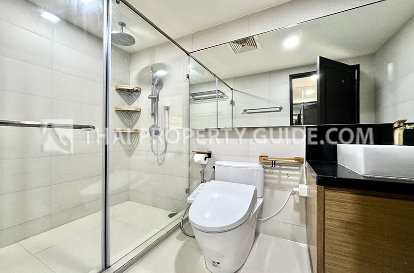 Condominium in Sukhumvit : The Eight Thonglor Residence 