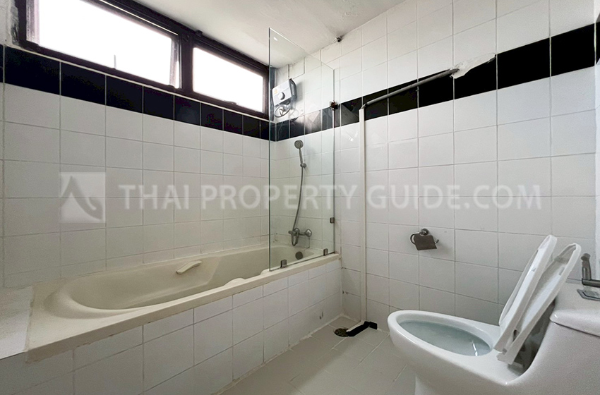 Condominium in Sukhumvit 