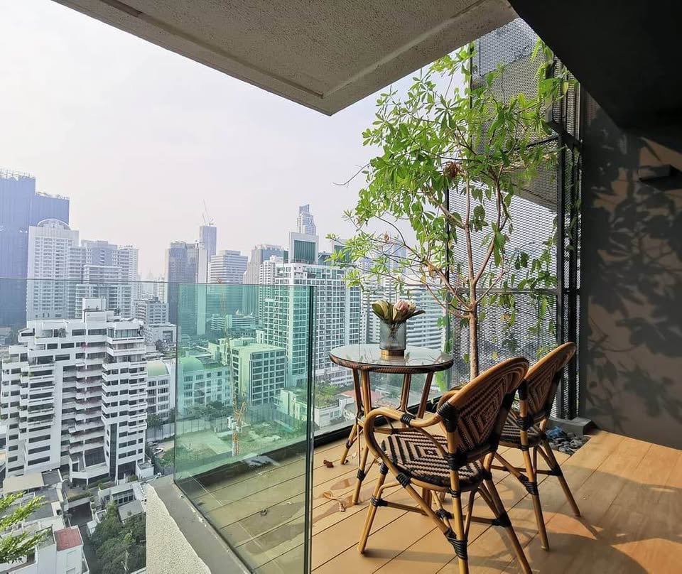 Condominium in Sukhumvit : Siamese Exclusive 31 
